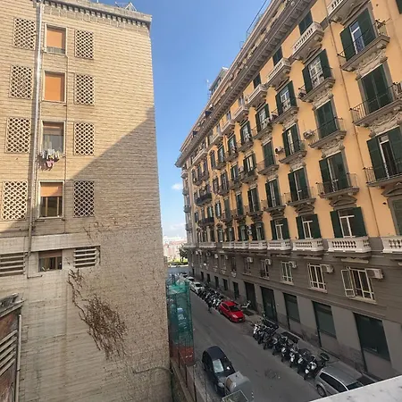 Santa Lucia 15 شقة
